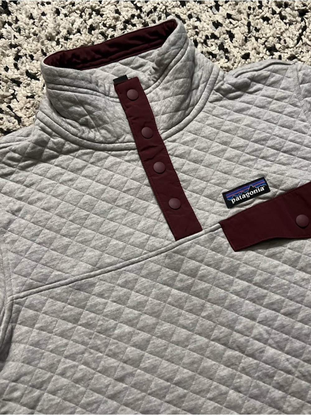 Patagonia Organic Cotton Quilt Snap-T Pullover Sweater Grey Burgundy Women’s XS - Picture 6 of 16